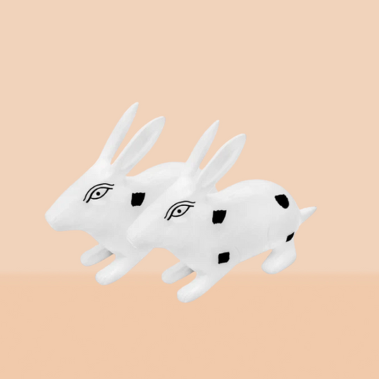 VASTU BRASS SMALL RABBIT PAIR BLACK & WHITE